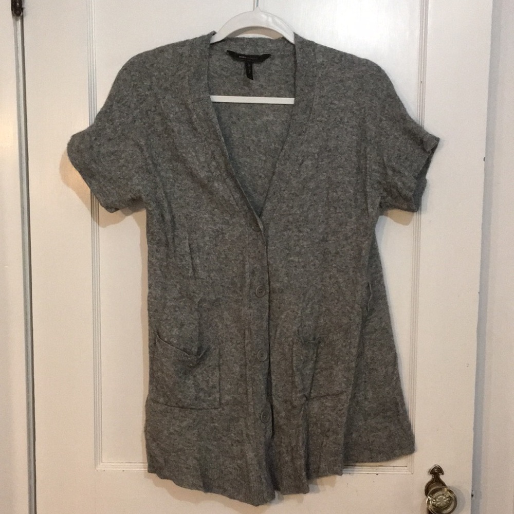 Grey button short sleeve sweater